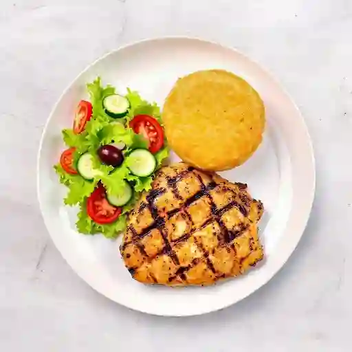 Pechuga A La Brasa + Bollo