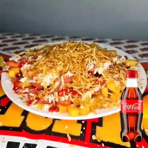 Combo Salchipapa + Coca Cola Original 250ML