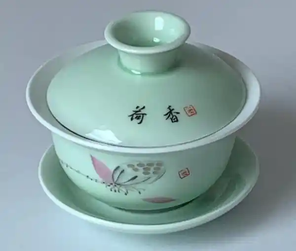 Tea Shop Taza Gaiwan Menta Verde Claro