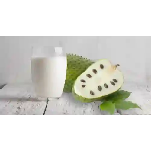 Jugo de Guanabana en Leche