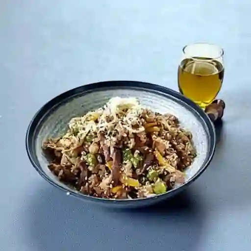 Chaufa O Yakisoba Lomo de Res
