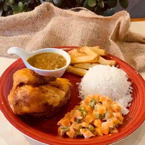 Almuerzo con 1/4 de Pollo