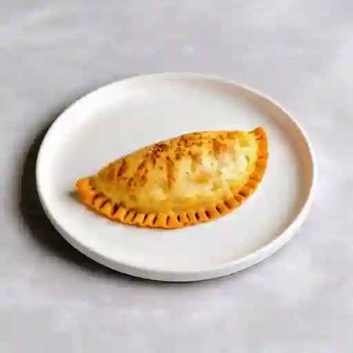 Empanada de asado de tira