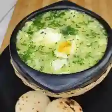Caldo de Huevo