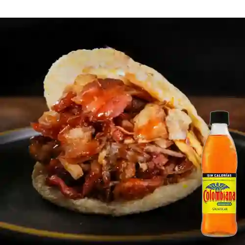 Combo Arepa Cinco Carnes + Colombiana 400 ml