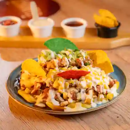 Salchipapa Mexicana