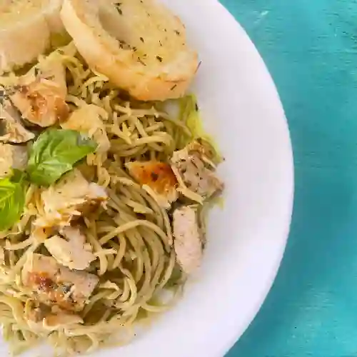 Pasta Pollo Pesto