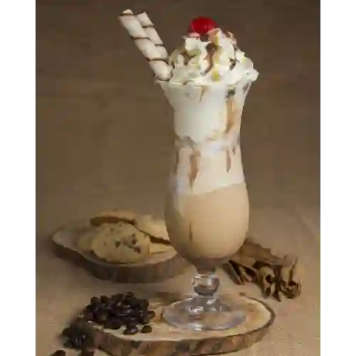 Frappe de Caffe con Crema Chantilly