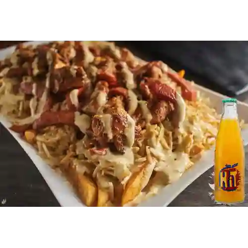 Combo Salchipapa con Pollo + Jugo Hit 350 ml