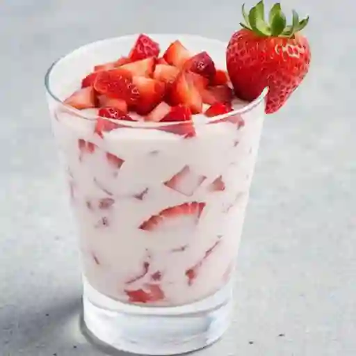 Fresas con helado de vainilla (9 oz)