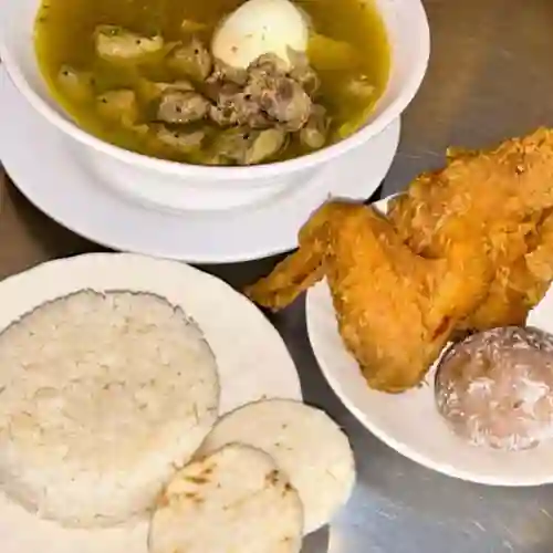 Súper Consomé + Ala Apanada