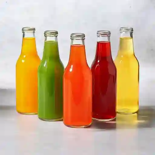 Jugos Naturales En Agua
