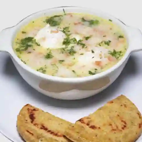 Caldo de Huevo (24onz) con Doble Arepa
