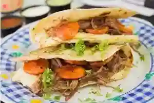 Quesadilla Desmechada