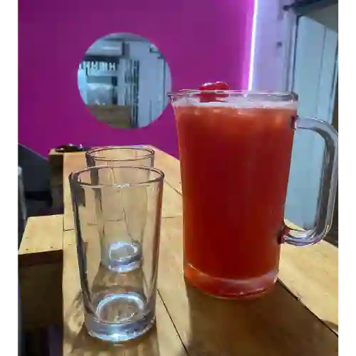 Jarra de Limonada Cerezada
