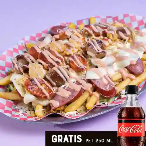 Salchipapa Combinada (pollo,chori,buti)