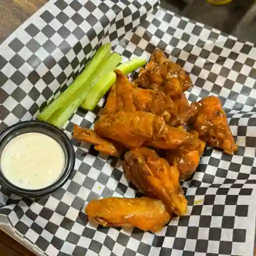Bufalo chicken wings