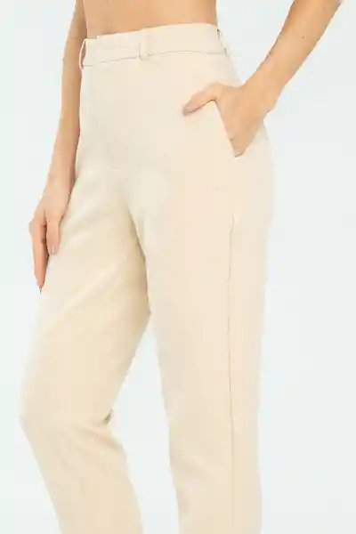 Pantalón New Karla Color Beige Claro Talla 8 Ragged