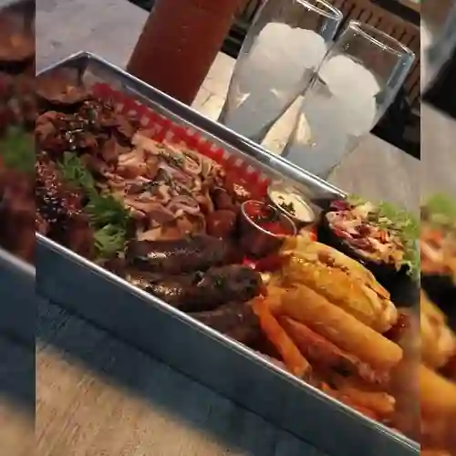 Picada Mixta para 2 a 3 Personas