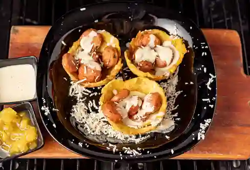 Canasta de Patacones con Chorizo