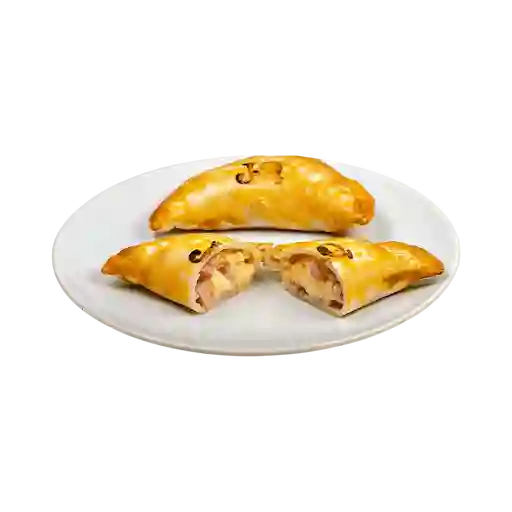 Empanada de Jamón y Queso