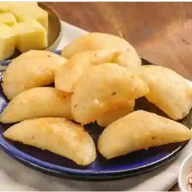 Empanadas Cocteleras Queso X 12 Unidades