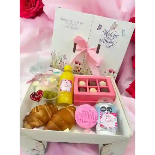 Desayuno con Amor para Mamá