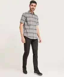 Pantalón Bolsillos Diagonales