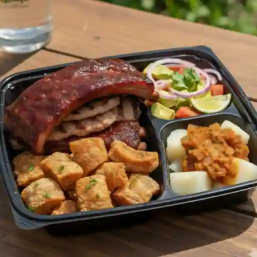 Mix lomo costilla chicharron