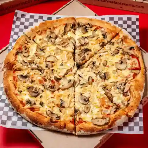 Pizza Pollo Champiñón