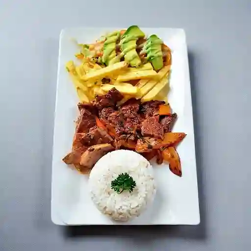 Lomo Saltado