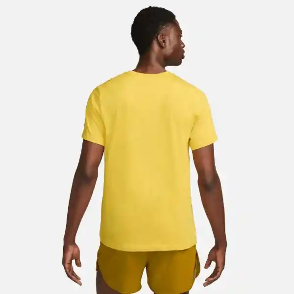 Nike Camiseta Dri-Fit Tee Run Division Amarillo Hombre Talla S