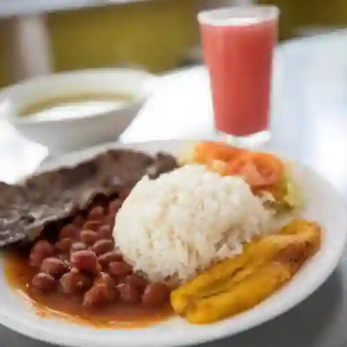 Almuerzo Increible