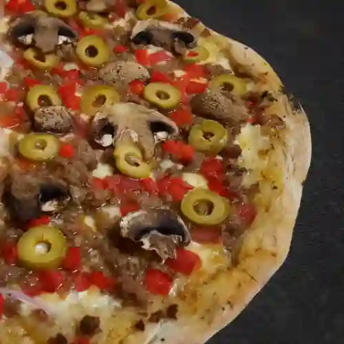 Pizza Mediana Sicilian