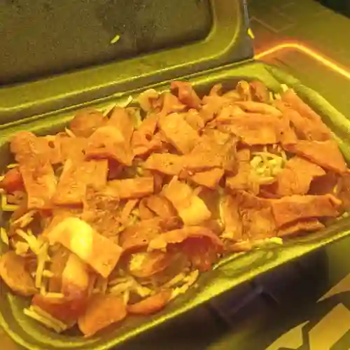 Salchipapa Especial de Tocineta