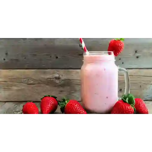 Jugo Natural de Fresa en Leche