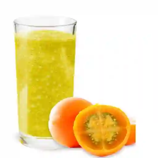 Jugo natura de lulo en agua