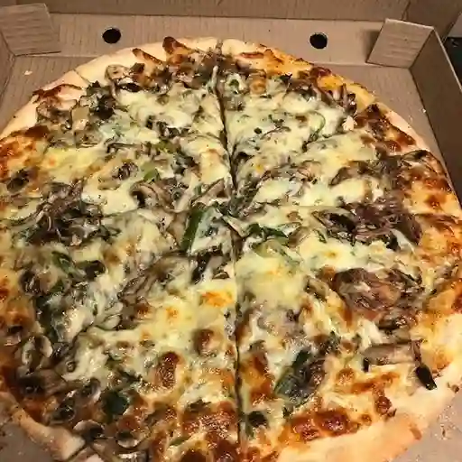 Pizza Caprichosa