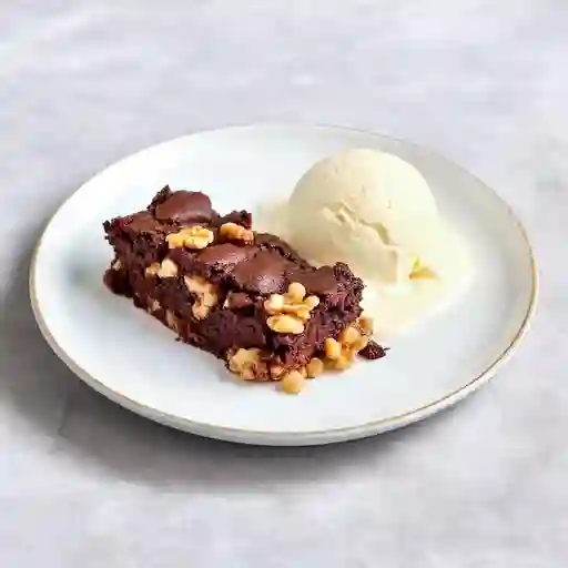 Brownie con helado