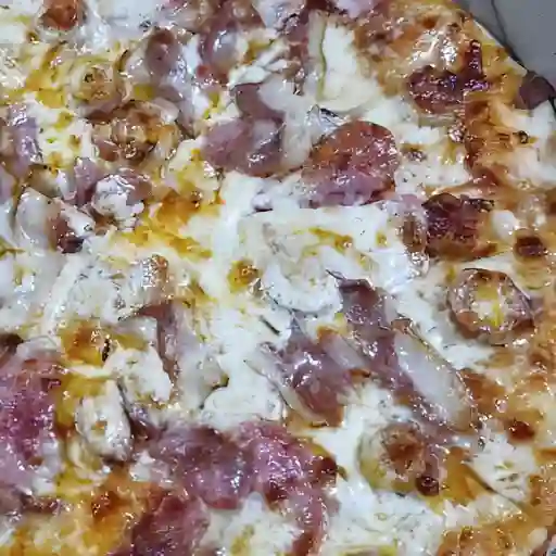 Pizza Cinco Carnes 35cm