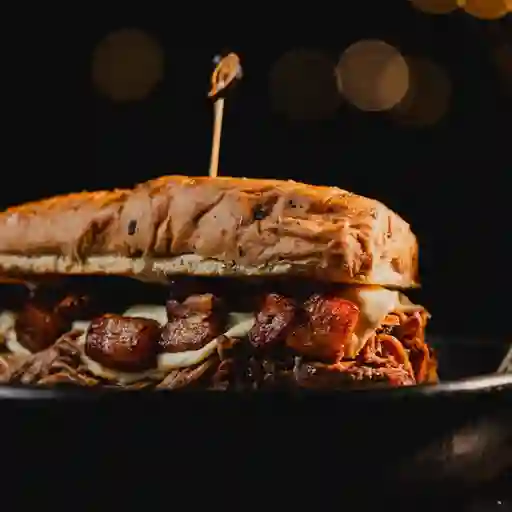 Sándwich Criollo