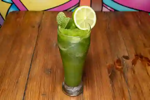 Limonada de Yerbabuena