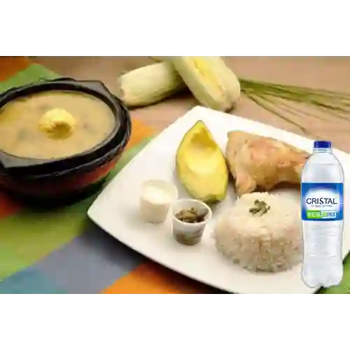 Combo Ajiaco + Cristal Sin Gas 600 ml