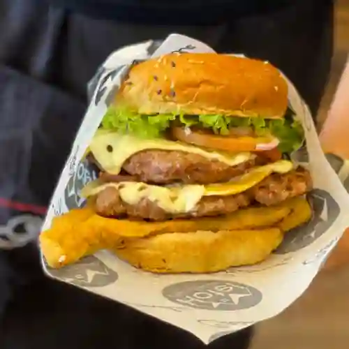 Combo Hamburguesa Triple Carne en Combo
