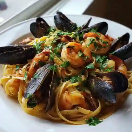 Fetuccini Marinera