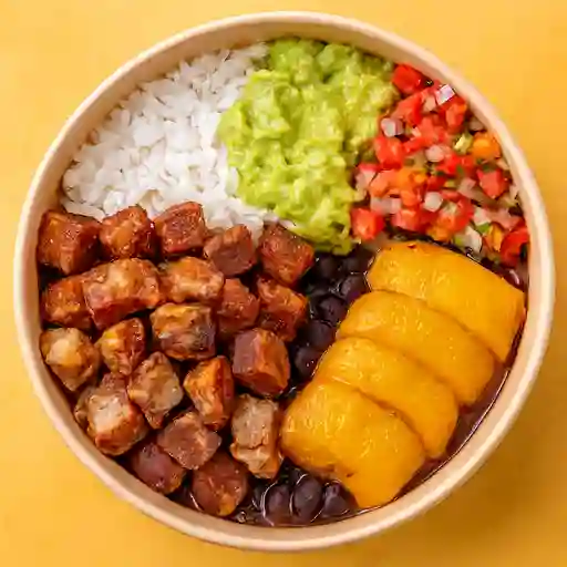 Bowl rancho con chicharrón