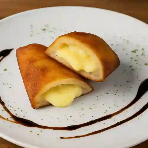 Empanada de Queso Costeño