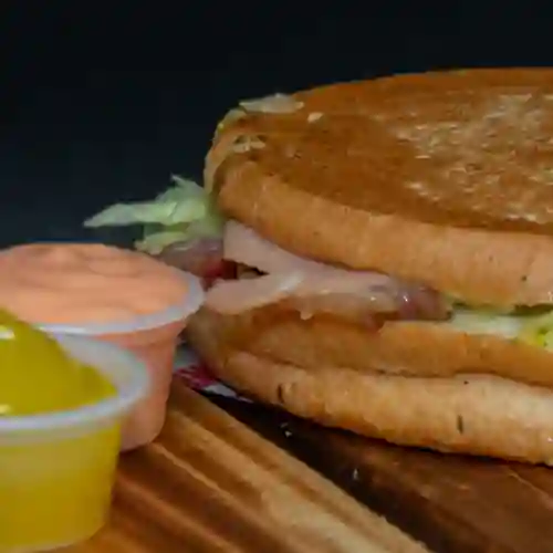 Aplastado Pollo Especial