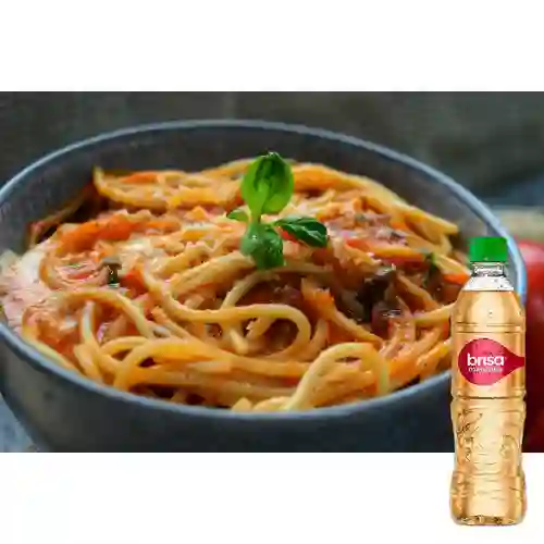 Combo Pasta Napolitana c/ Pollo +Brisa Manzana 280 ml