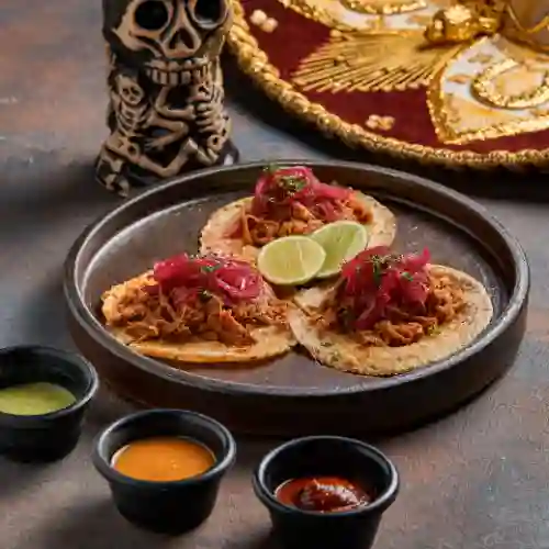 Tacos de Cochinita Pibill